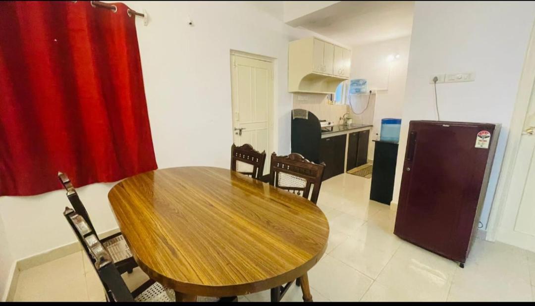Goa Suites Holiday Home 卡兰古特 外观 照片